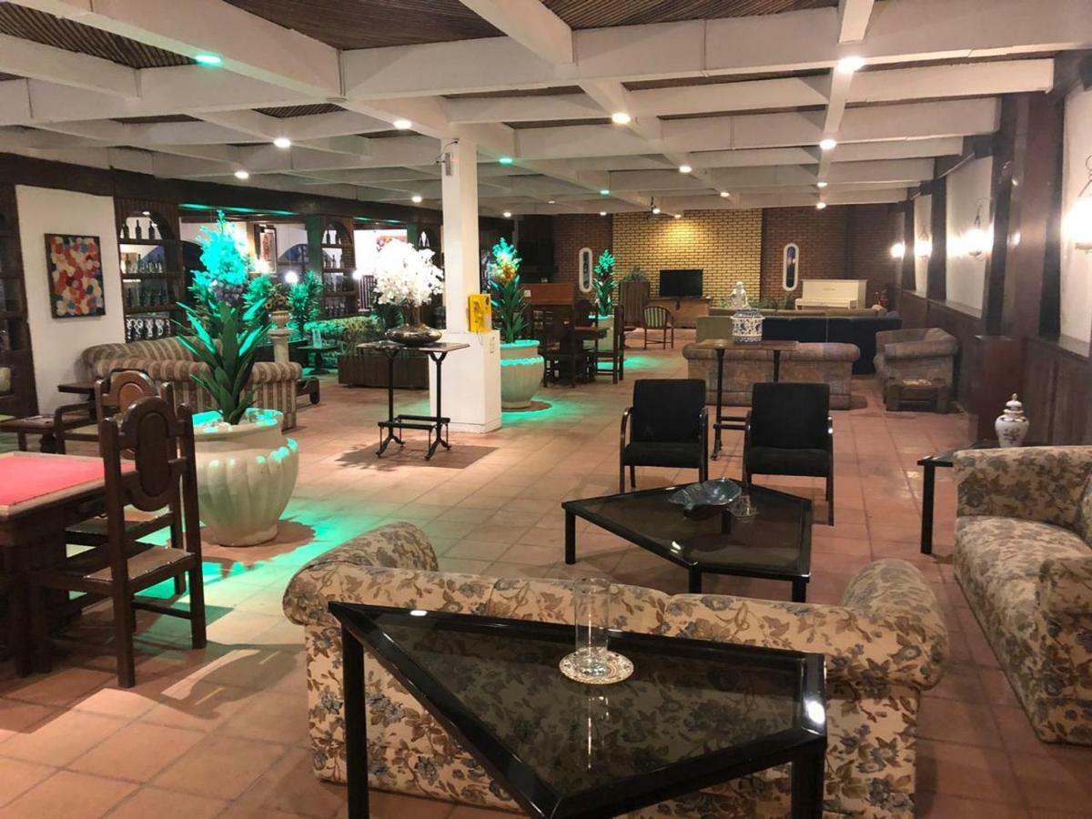 Eduardos Park Hotel Cotia  Dış mekan fotoğraf